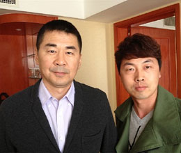 張勇與著名演員陳建斌合影