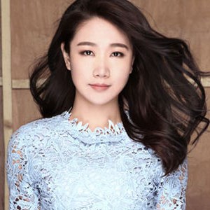 孫露、孫伯綸出席威固