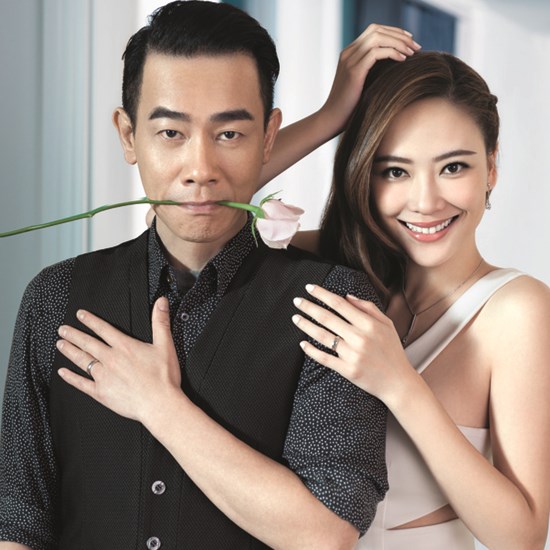 陳小春、應(yīng)采兒夫婦擔(dān)任香港寶靈珠寶形象大使