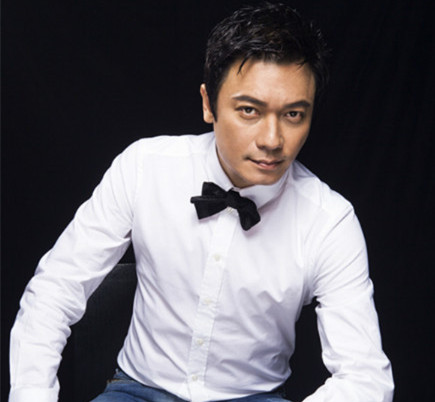 香港視帝羅嘉良回家鄉(xiāng)助陣中泰峰鏡活動