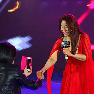 #香港演員陳雅倫#出席杭州琦雅醫(yī)療美容明星會暨代言人簽約儀式